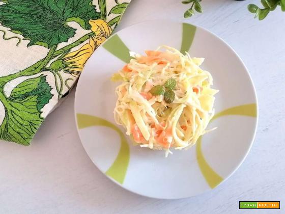 Insalata di cavolo e carote light (Coleslaw)