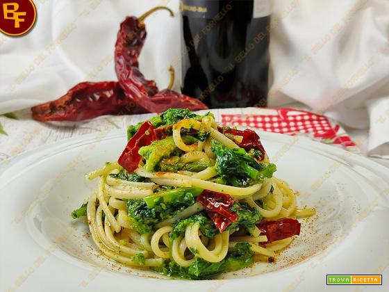Linguine cime di rapa e peperoni cruschi