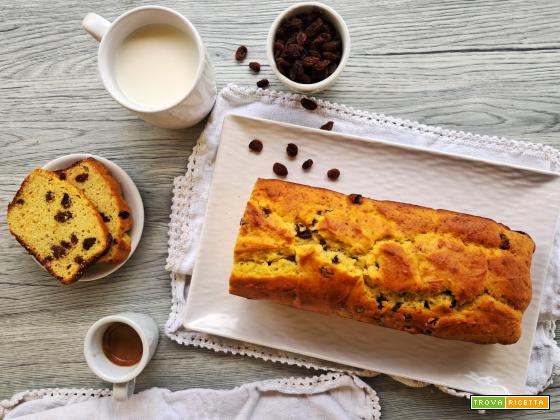 Plumcake alla ricotta con uvetta