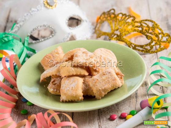 Chiacchiere veneziani, i dolci protagonisti del Carnevale