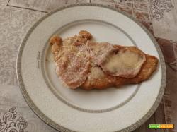 Cotoletta alla bolognese