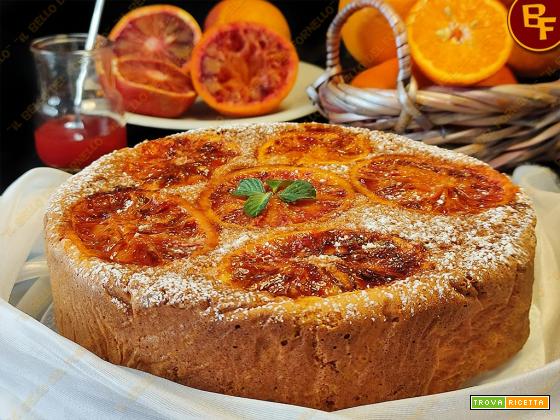 Torta rovesciata all’arancia con albumi e senza zucchero