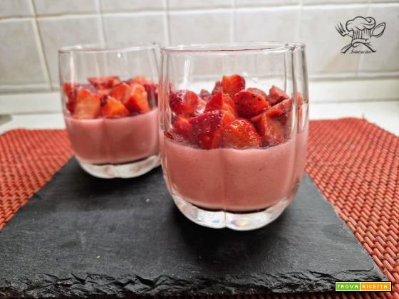 Panna cotta alle fragole