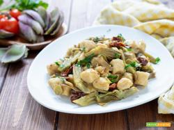 Gnocchi di ceci con carciofi e pomodori secchi