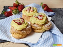 Zeppole di San Giuseppe in friggitrice ad aria, leggerissime e super gonfie con crema e fragole.