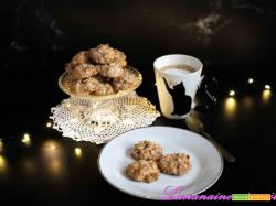 Amaretti fatti in casa