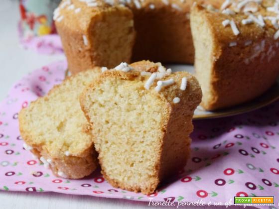 Ciambellone della nonna con olio di oliva senza uova e con tanta granella di zucchero