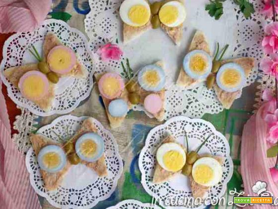 Tartine Farfalla di Pasqua con Uova Sode Colorate