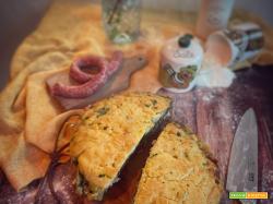 Impanata siracusana con salsiccia, patate e biete, senza glutine