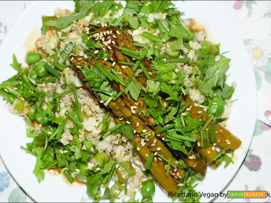 Sorgo con verdure primaverili e salsa saporita