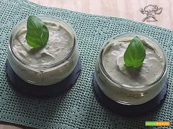 Mousse pistacchio e basilico