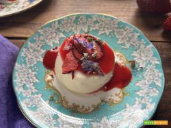 Panna cotta Fiori e Fragole