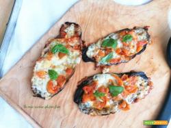 Melanzane al forno facilissime con pomodorini e mozzarella